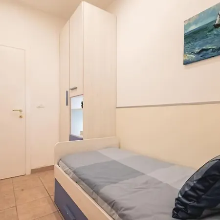 Al Mare E In Centro: Casa Nel Cuore Di Misano