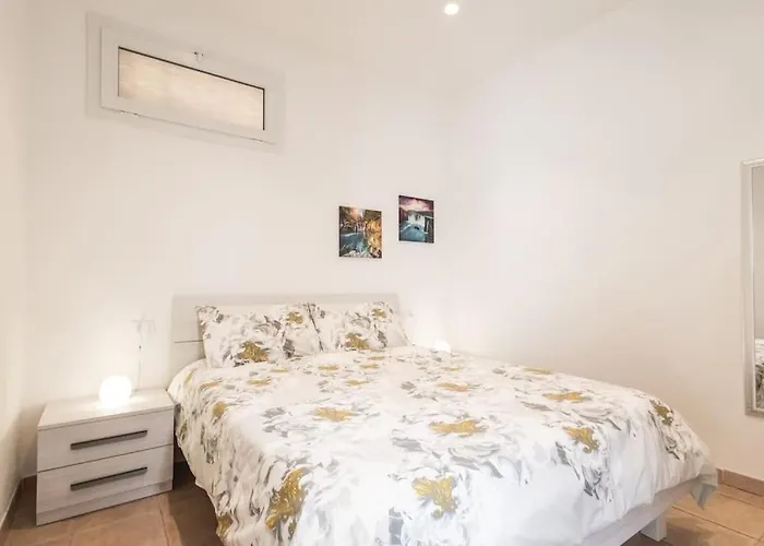 Lägenhet Amazhome - Casa Al Mare E Nel Cuore Di Misano